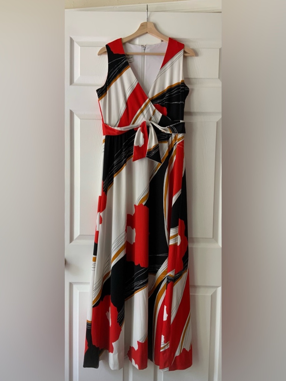 Tori Richard Sleeveless Red Black White Floral Wrap Maxi Dress